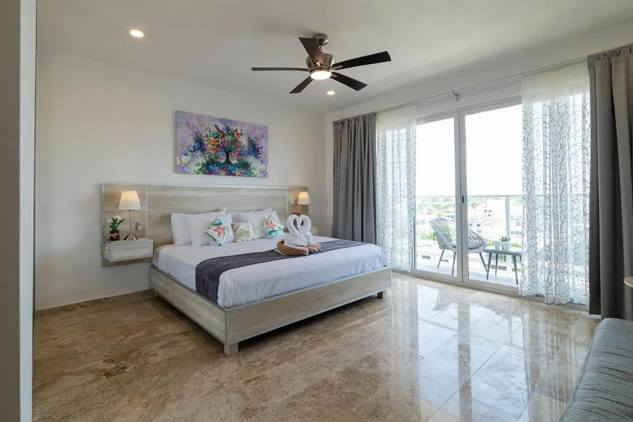 Kuyaan Coral Suites By Holiday In Playa Плая-дель-Кармен Апартаменты