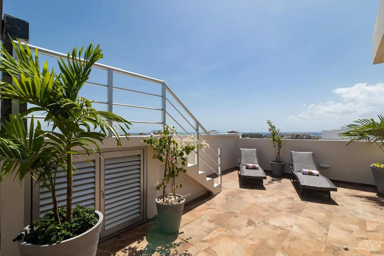 Kuyaan Coral Suites By Holiday In Playa Плая-дель-Кармен Мексика