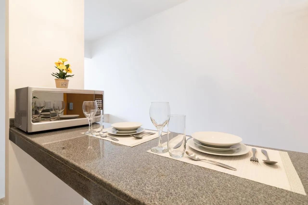 Kuyaan Coral Suites By Holiday In Playa Плая-дель-Кармен 0*,