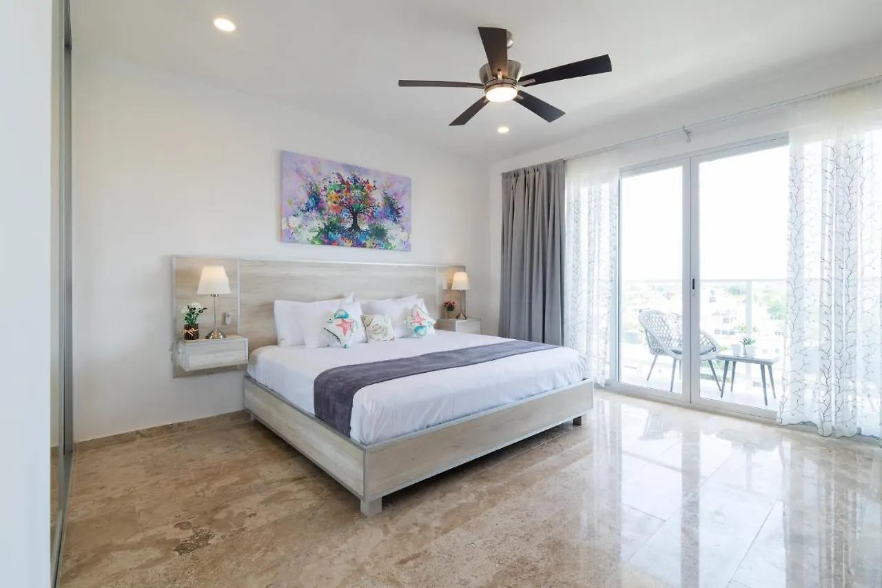 Kuyaan Coral Suites By Holiday In Playa Плая-дель-Кармен